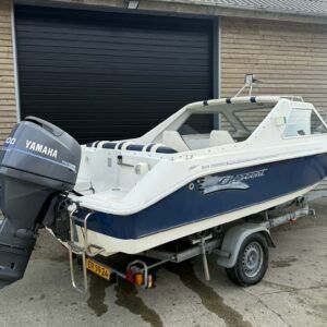 Crescent 610 Corona med 100 hk Yamaha